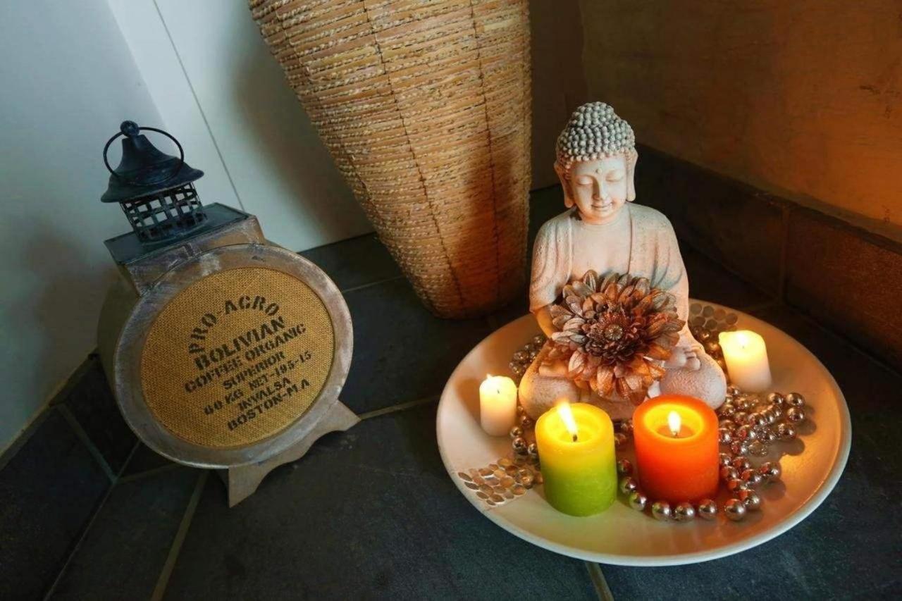 Authentic Wellnesshoeve Hansbeke Bagian luar foto